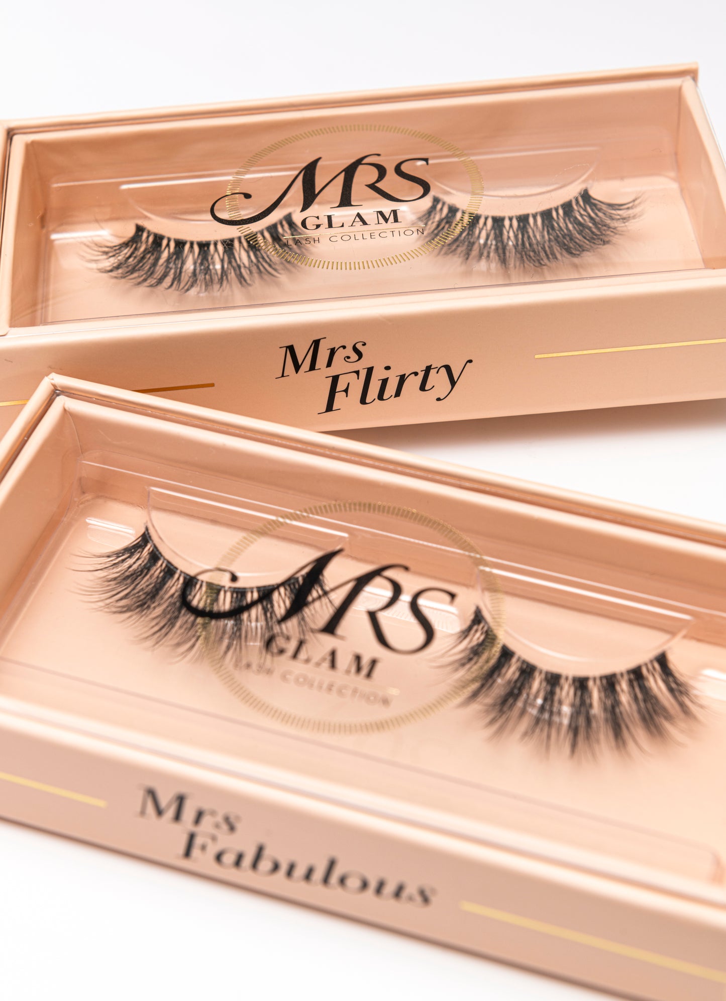 Mrs Flirty Lashes