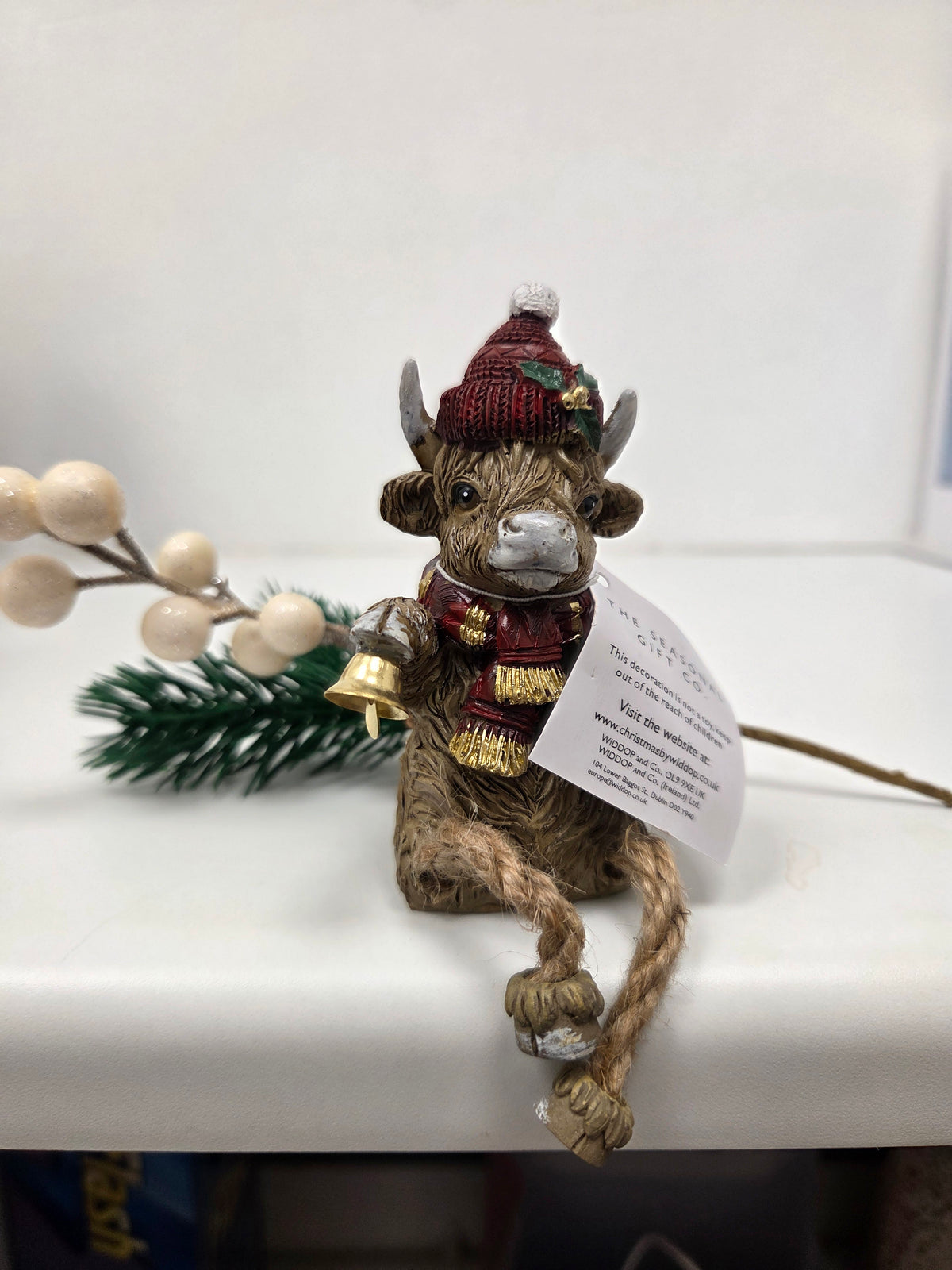 Highland Cow with Swinging Tail Ornament